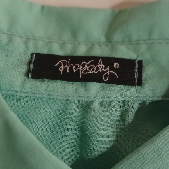 Rhapsody Women's Collared Tank with White Lace on Chest Button Up Front and Back - Picture 6 of 8